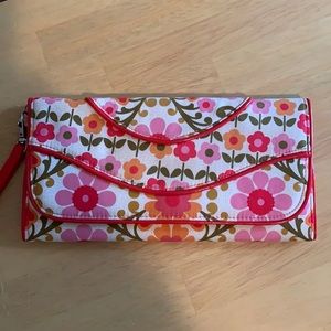 Vera Bradley clutch